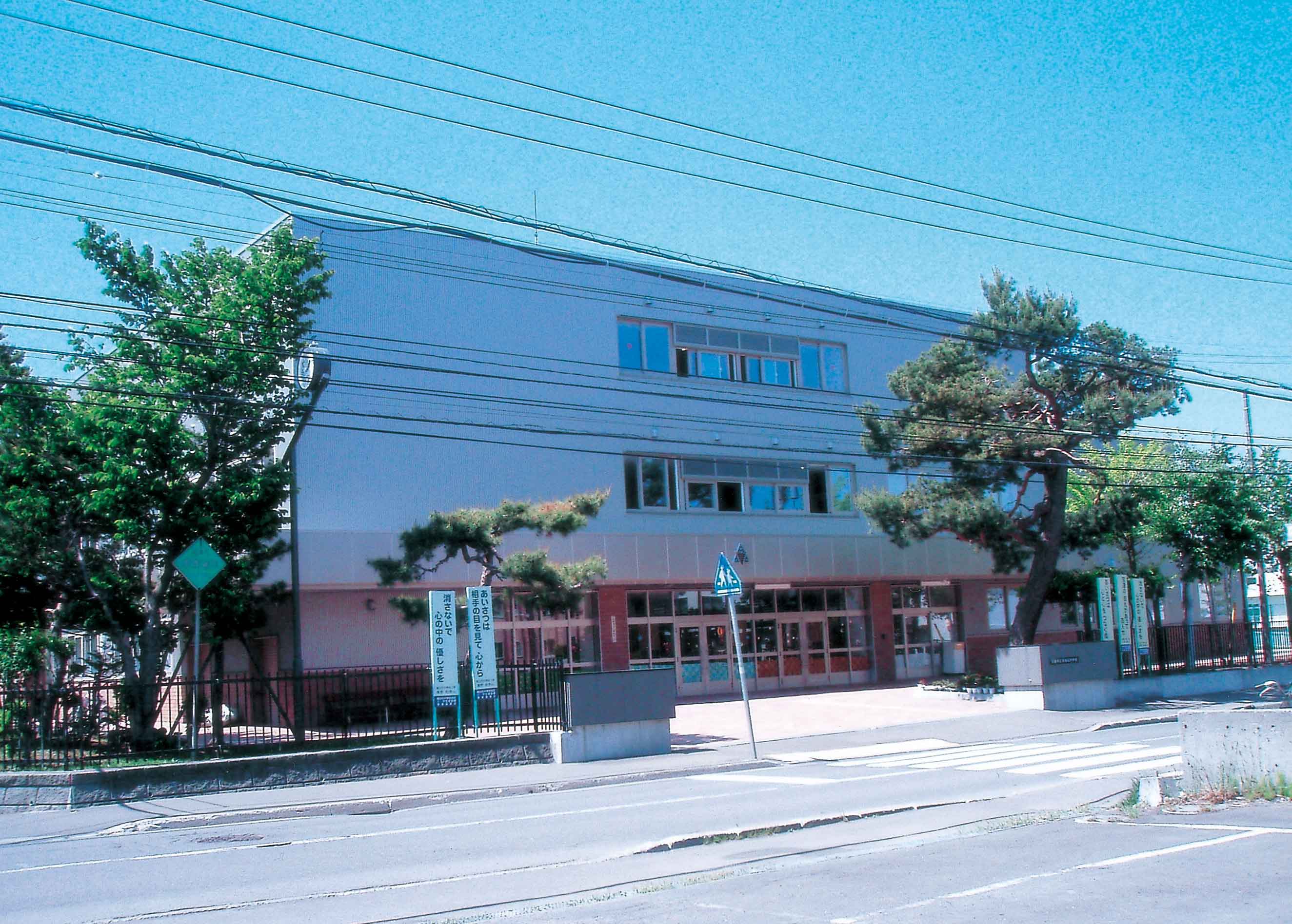 札幌市　東白石中学校